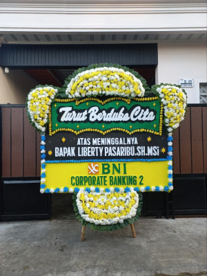 Papan Bunga Duka di Bpiri